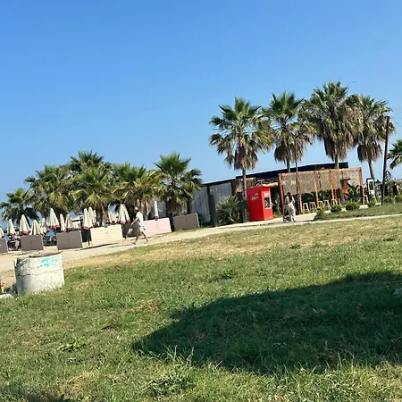 Ori,Haus Golem Durres Golem (Tirana)